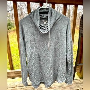 Women’s XL heathered gray long sleeve cowl neck tunic